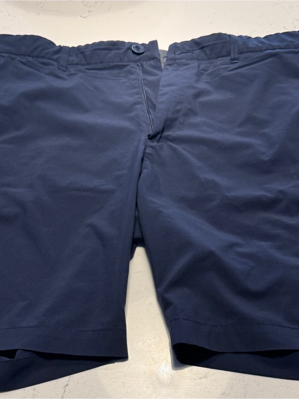 Johnston & Murphy Men's Navy Flat-Front Performance Shorts